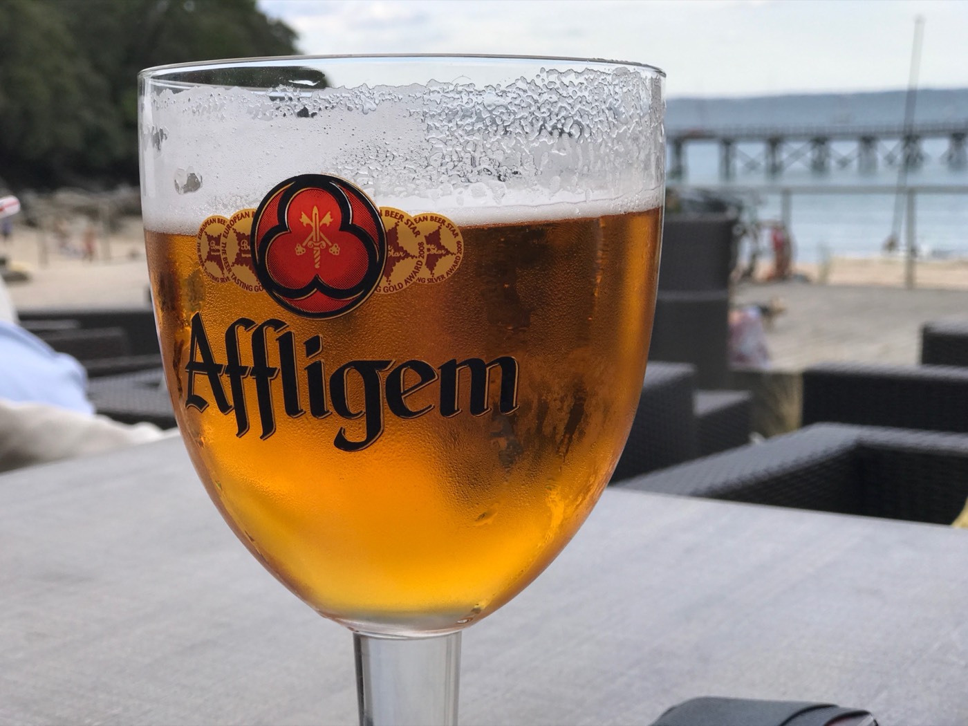 Drinks at Café Jules by Plages des Dames